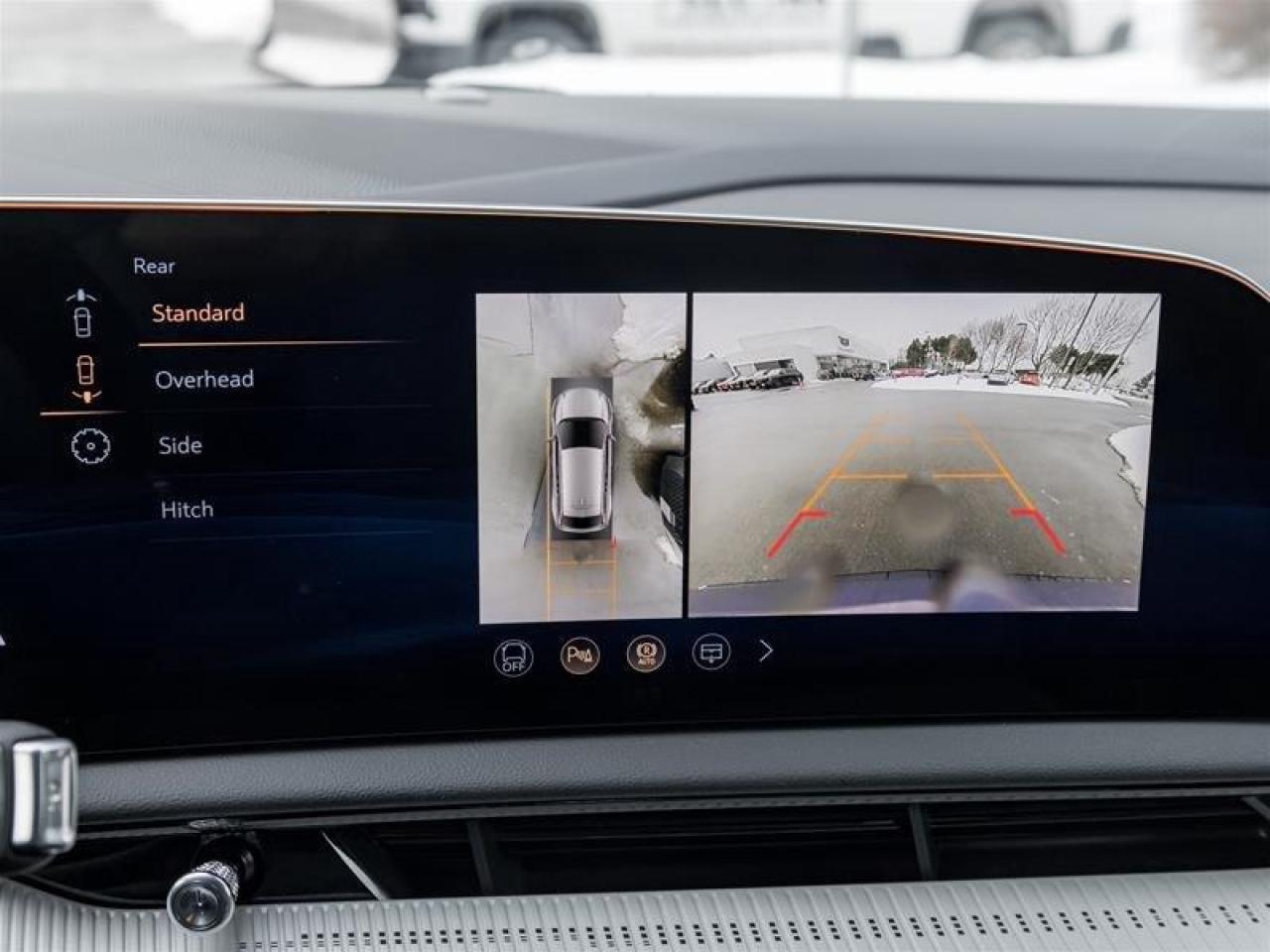 2026 Cadillac OPTIQ Luxury 4dr Photo