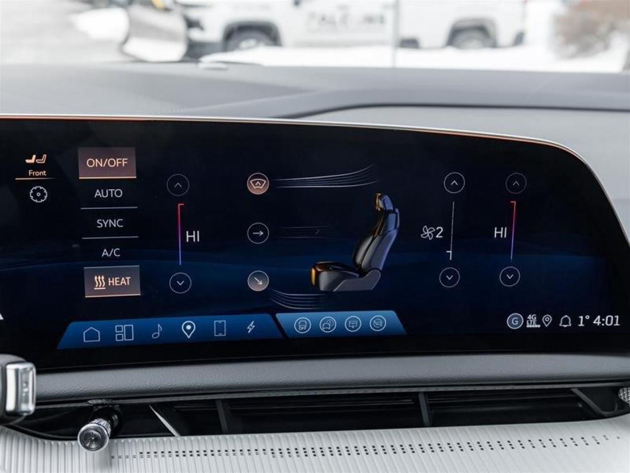 2026 Cadillac OPTIQ Luxury 4dr Photo