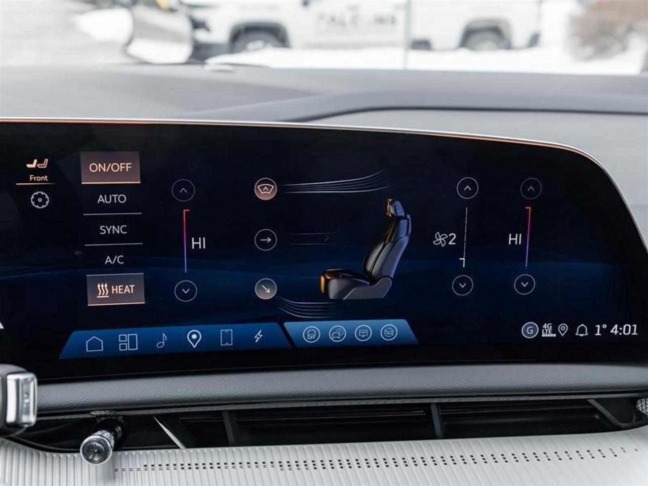 2026 Cadillac OPTIQ Luxury 4dr Photo