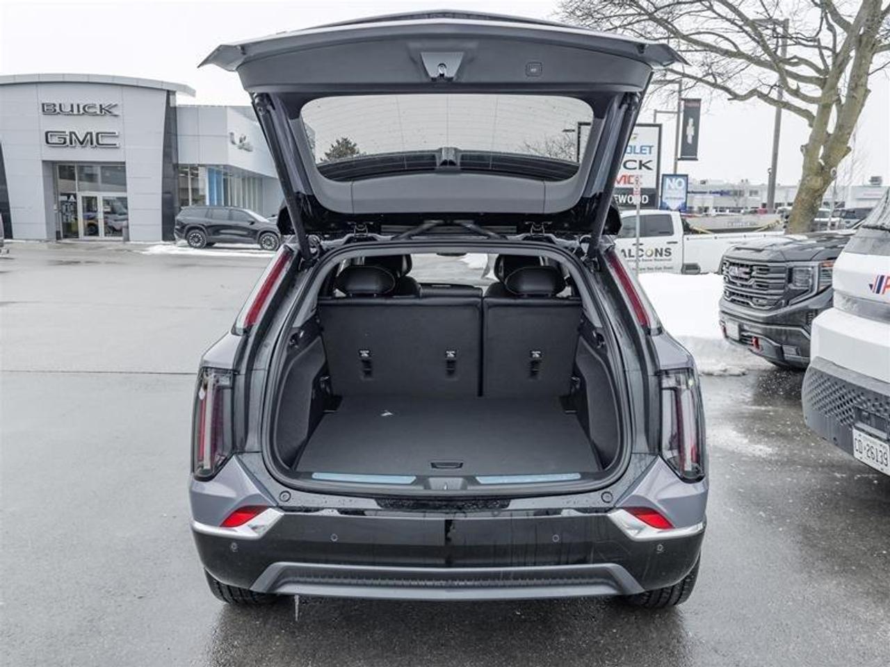 2026 Cadillac OPTIQ Luxury 4dr Photo