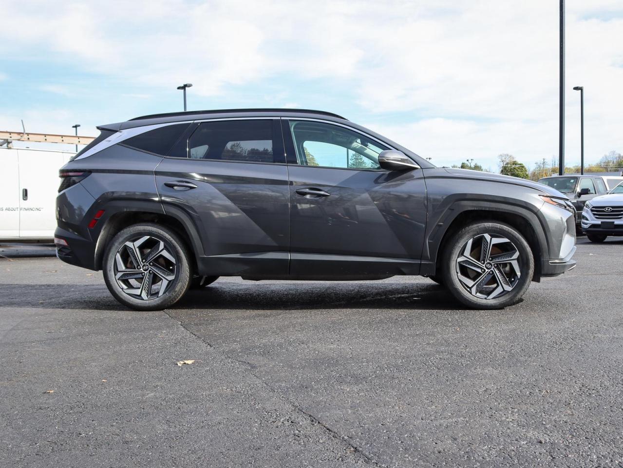 2022 Hyundai Tucson Hybrid  Photo2