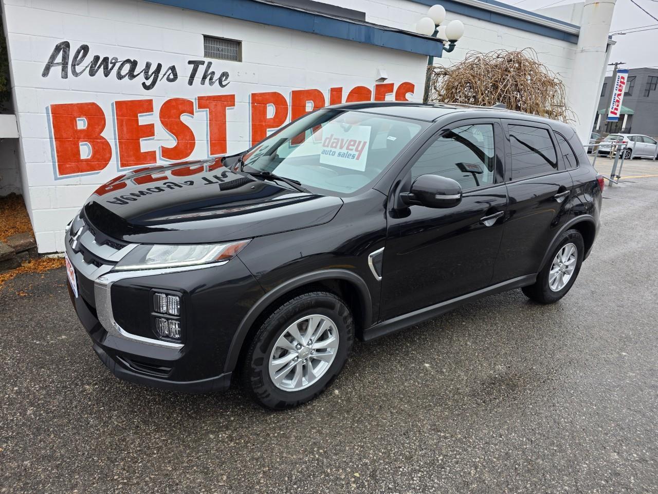 2024 Mitsubishi RVR SE 4dr AWC Photo