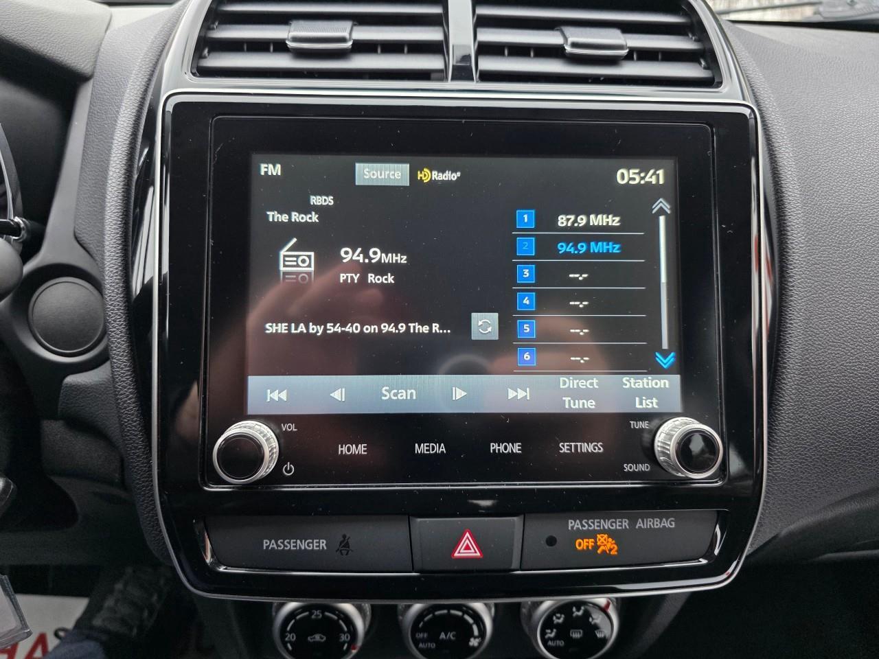 2024 Mitsubishi RVR SE 4dr AWC Photo