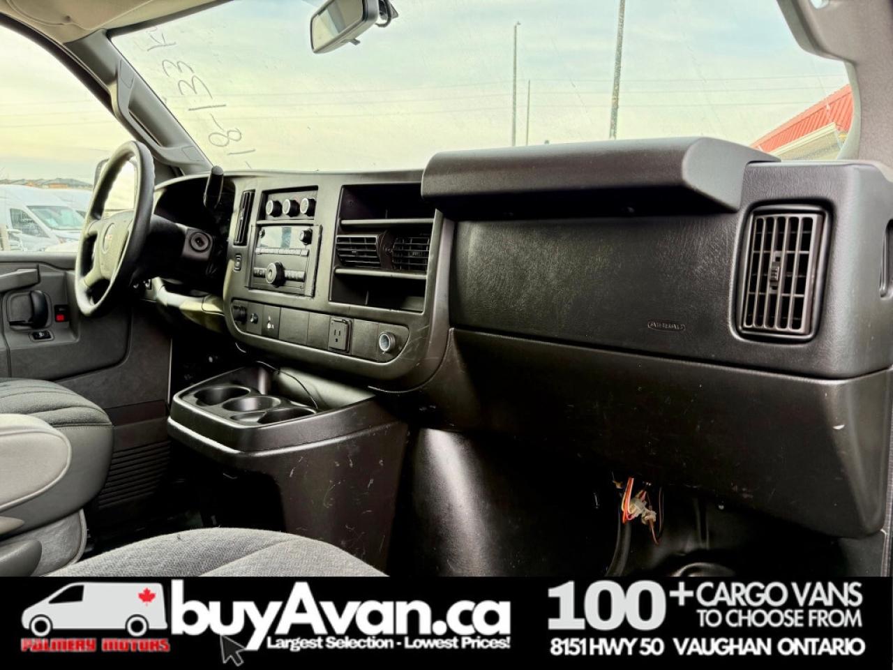 2018 GMC Savana Cargo Van 2500 Shelves + Divider 6.0L V8 Photo