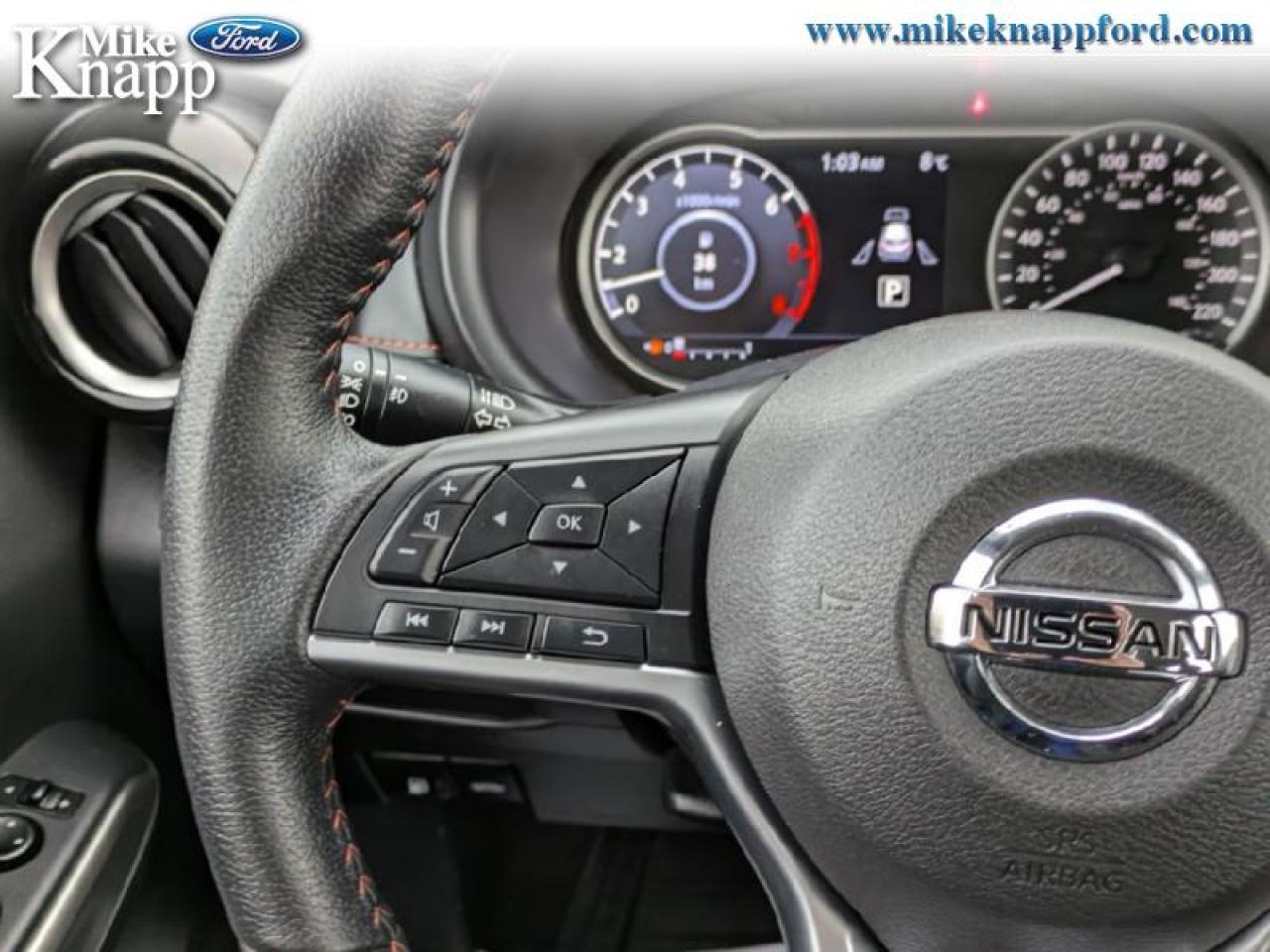 2019 Nissan Kicks SR Photo