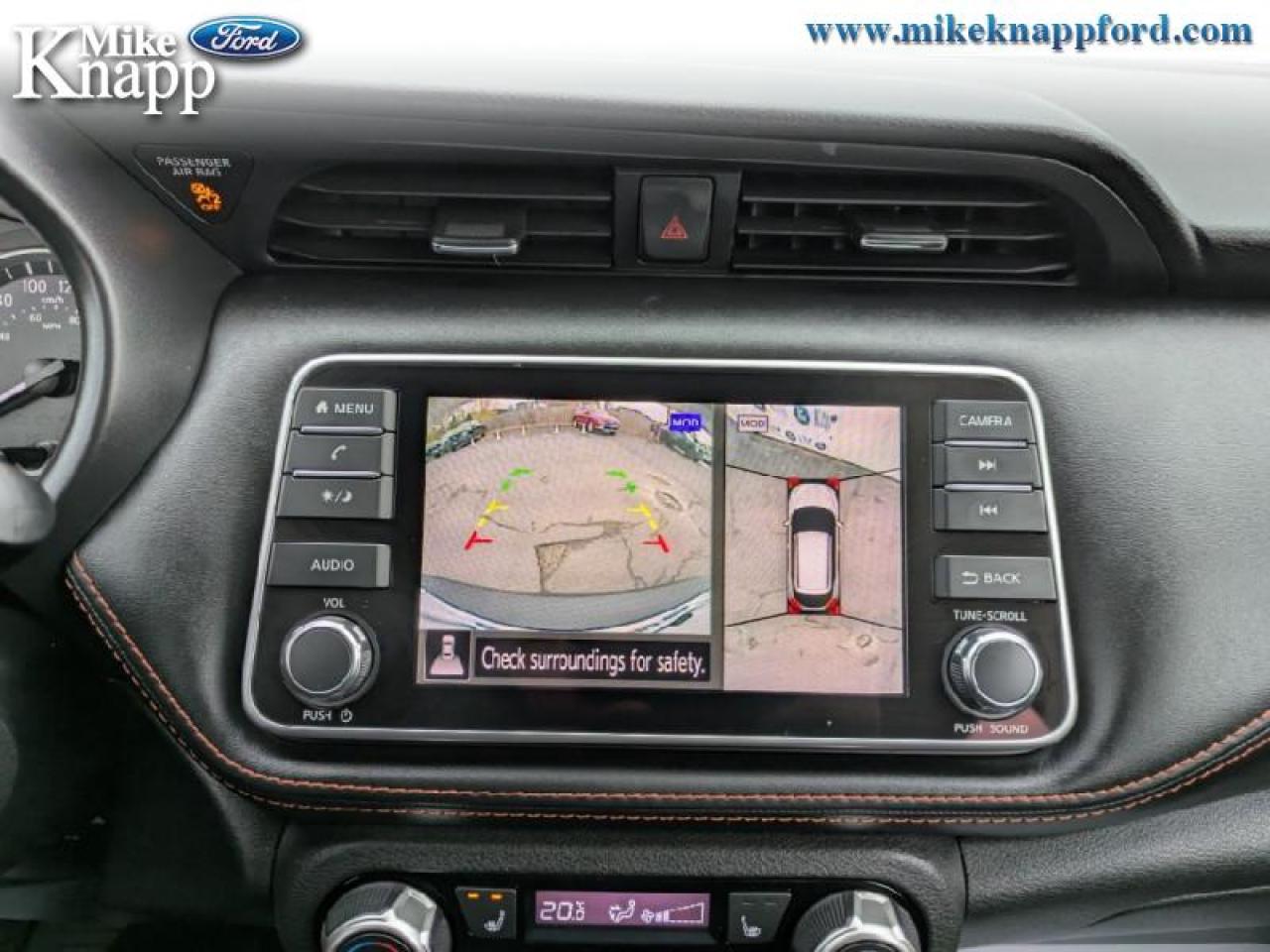 2019 Nissan Kicks SR Photo