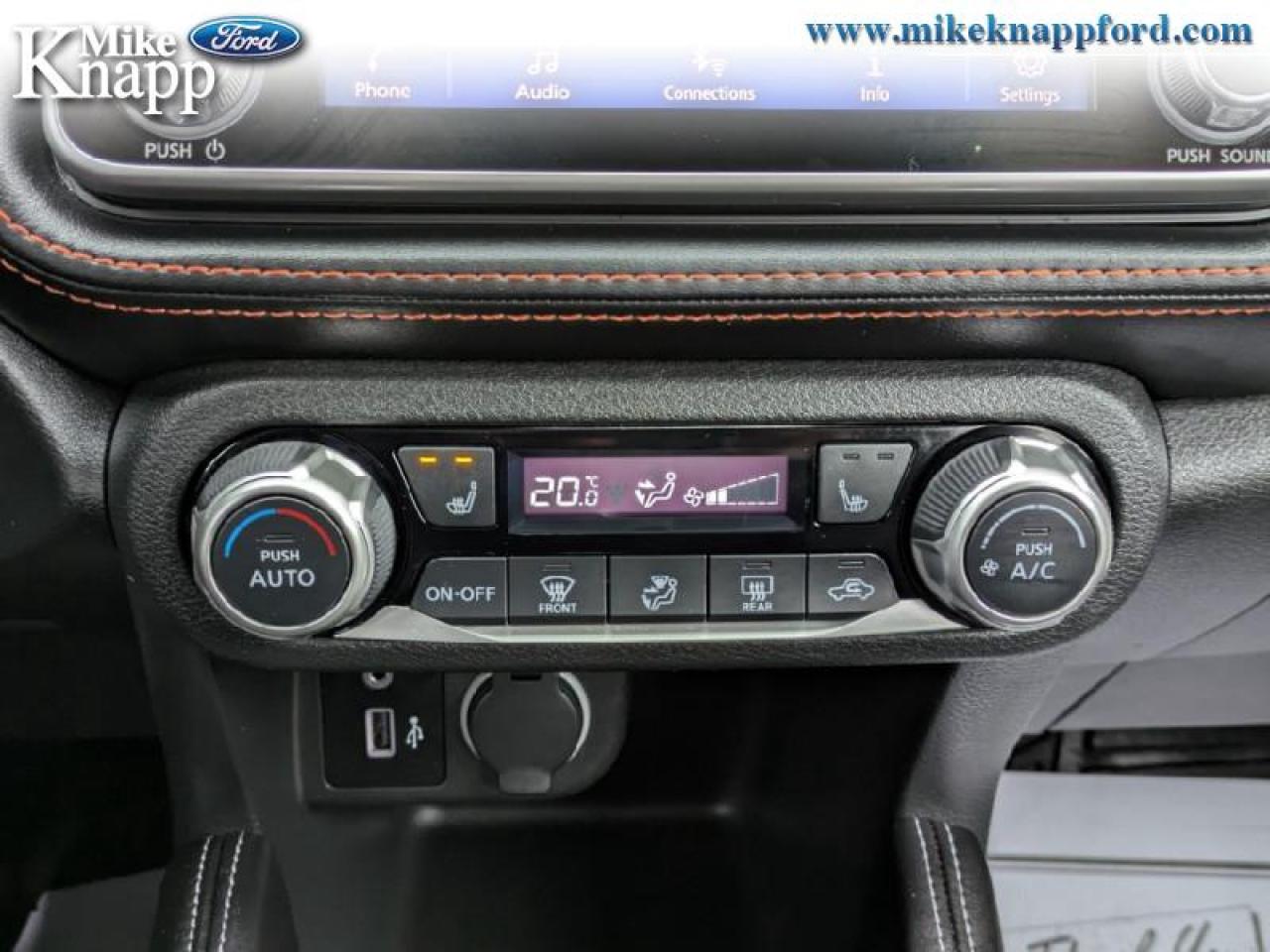 2019 Nissan Kicks SR Photo