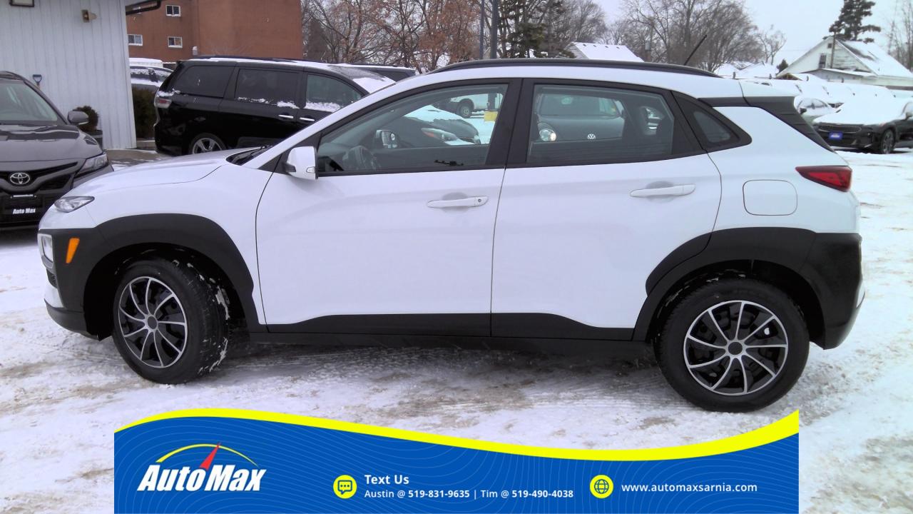2021 Hyundai KONA 2.0L Essential 4dr Front-Wheel Drive Photo