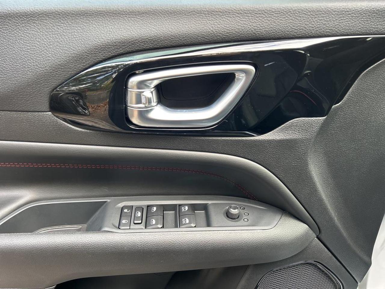 2026 Jeep Compass Trailhawk 4dr 4x4 Photo