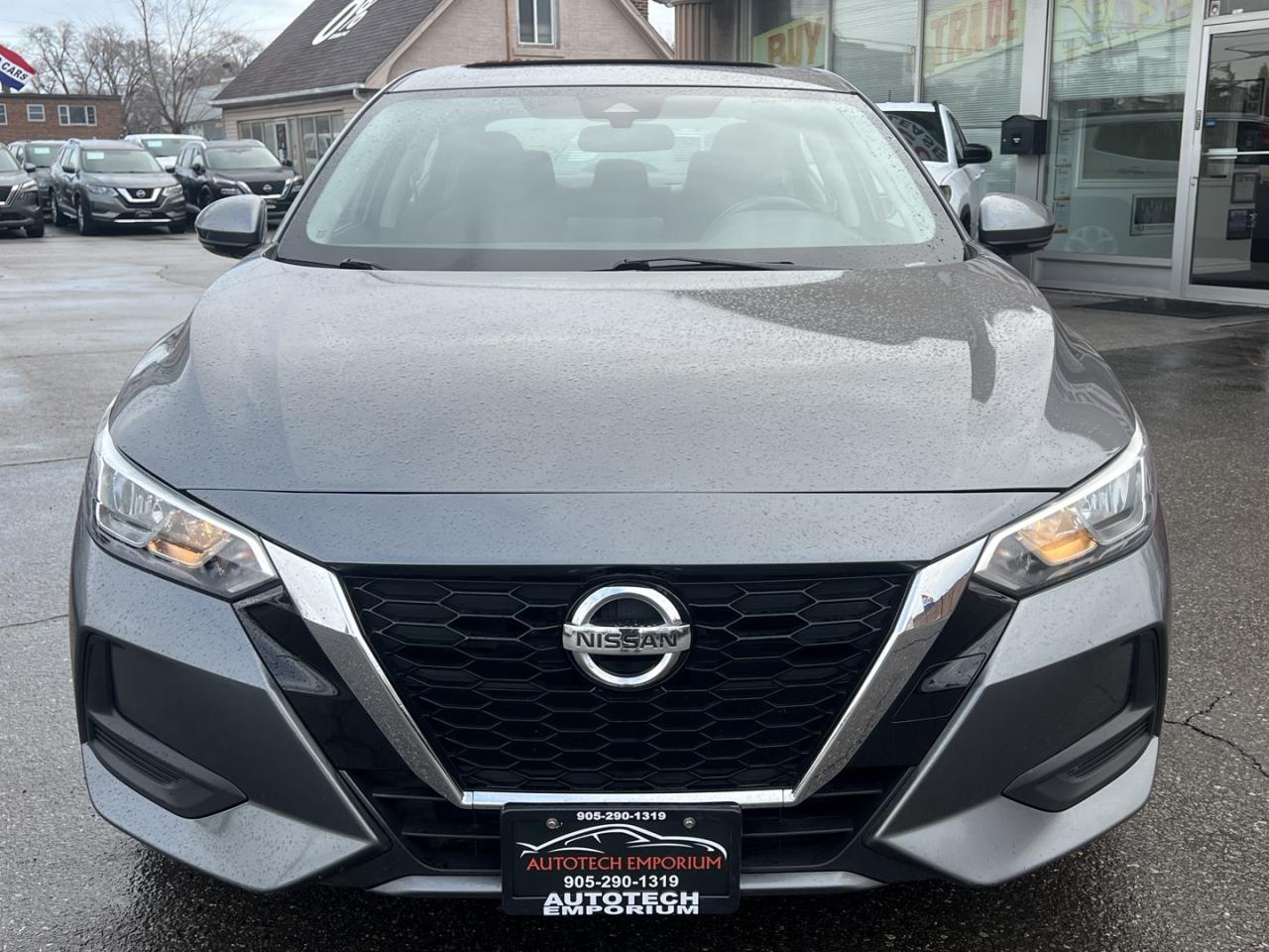 2022 Nissan Sentra SV   Sunroof   Htd Seats   Dual Climate Photo4