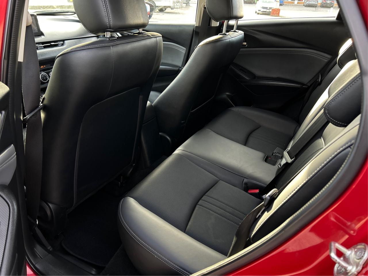 2020 Mazda CX-3 GS AWD LEATHER ROOF NAV LOADED WE FINANCE ALL CR. Photo