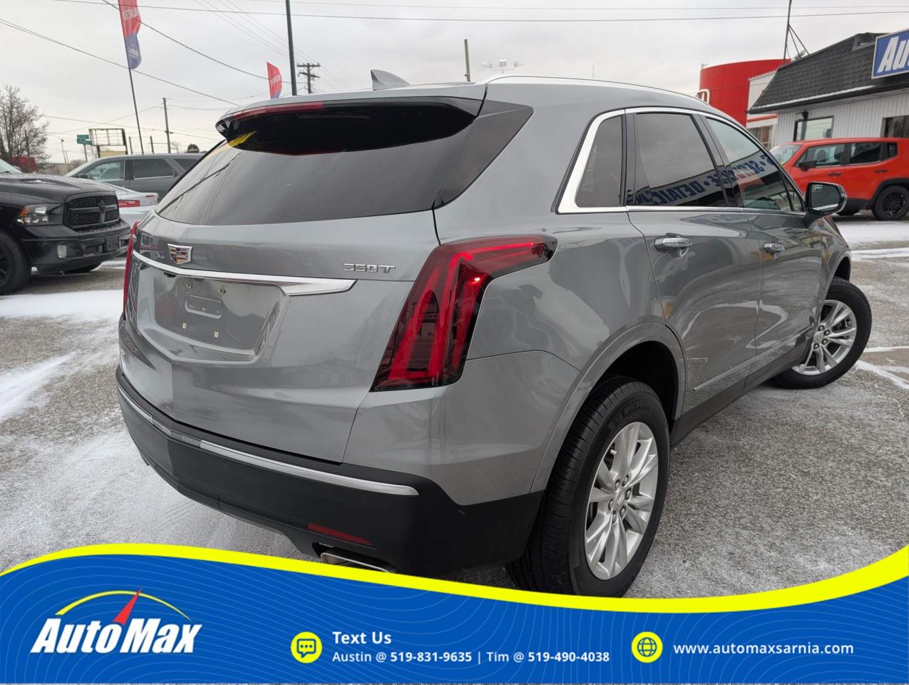 2023 Cadillac XT5 Luxury 4dr All-Wheel Drive Photo4