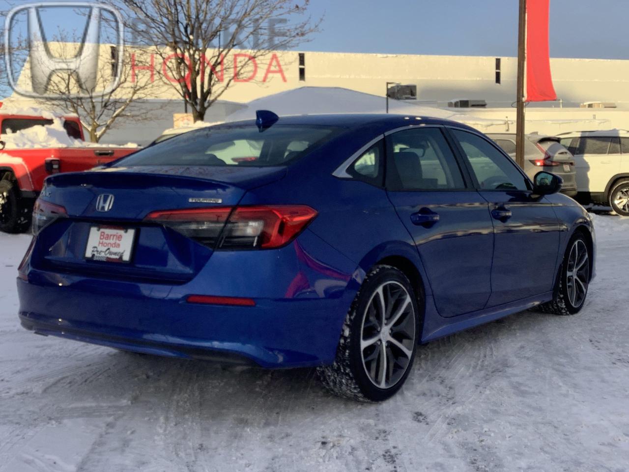 2023 Honda Civic Touring 4dr Sedan Photo