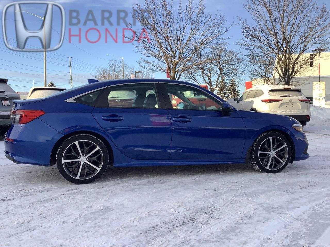 2023 Honda Civic Touring 4dr Sedan Photo