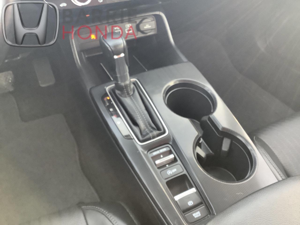 2023 Honda Civic Touring 4dr Sedan Photo