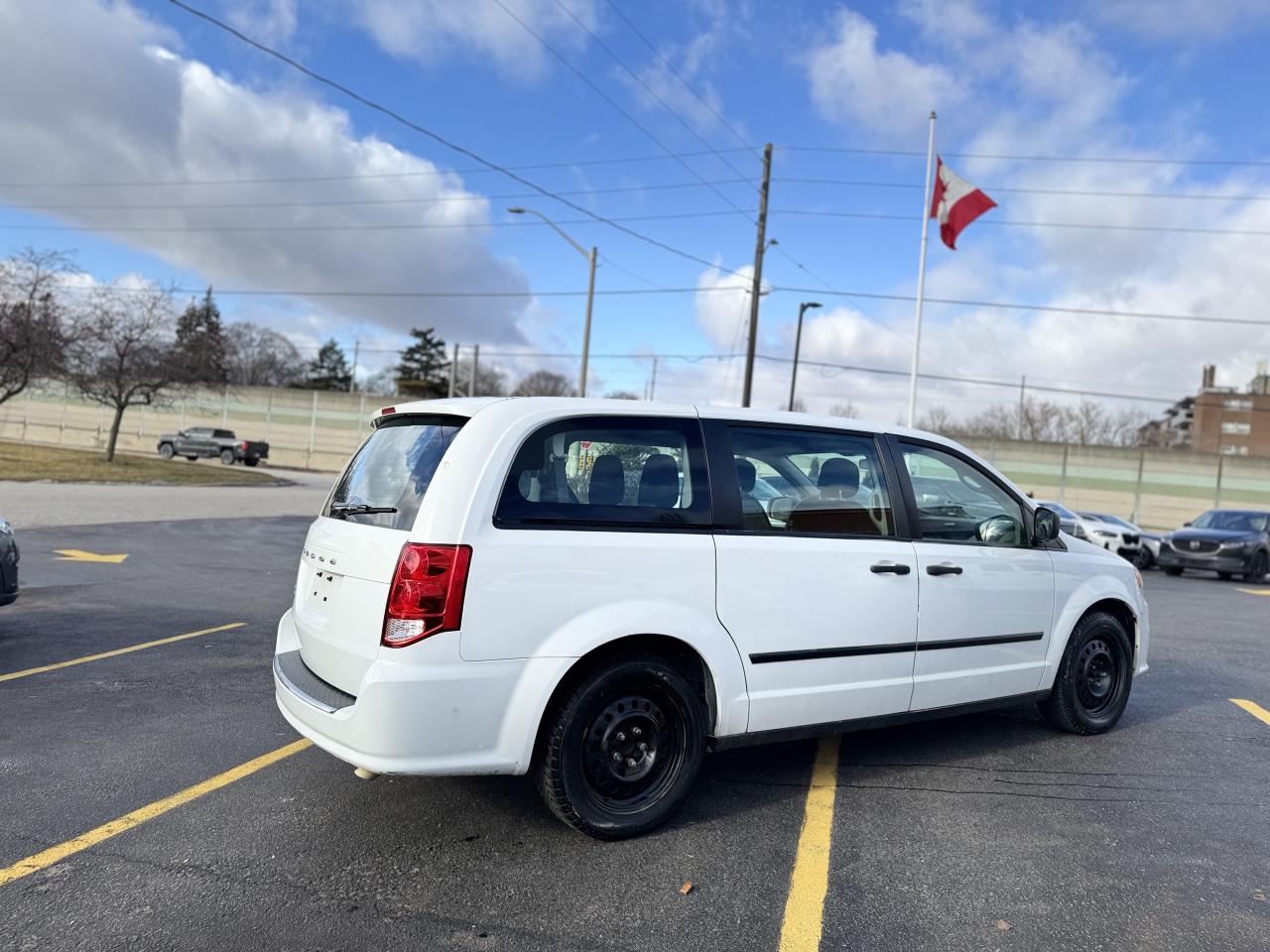 2016 Dodge Grand Caravan 4dr Van Canada Value Package Photo