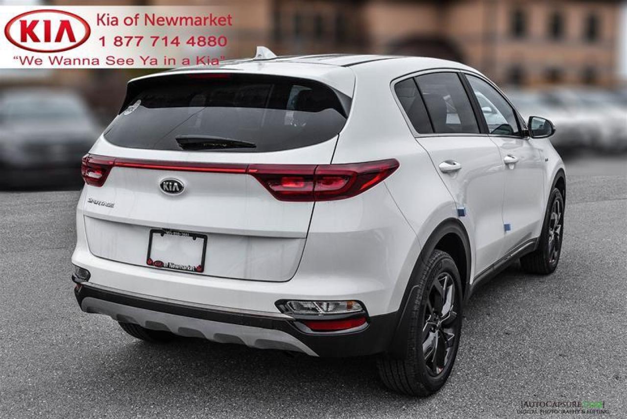 2021 Kia Sportage LX 4dr All-wheel Drive Photo4