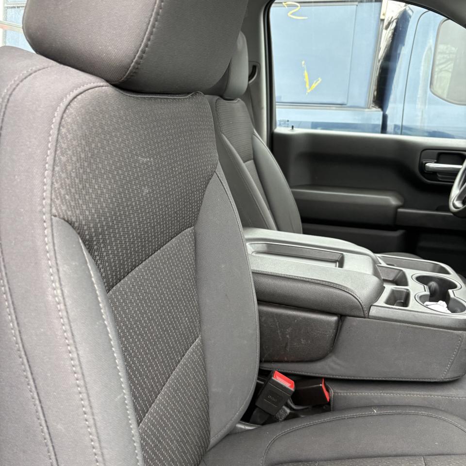2019 GMC Sierra 1500 Reg Cab 140   Clean Carfax Photo2