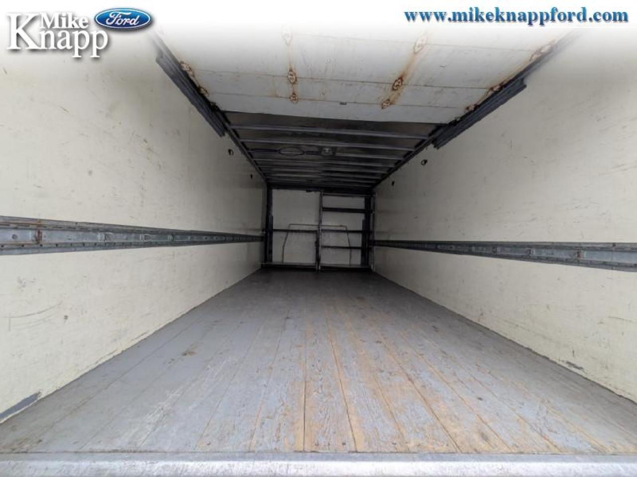 2016 Ford Econoline Commercial Cutaway Base Photo