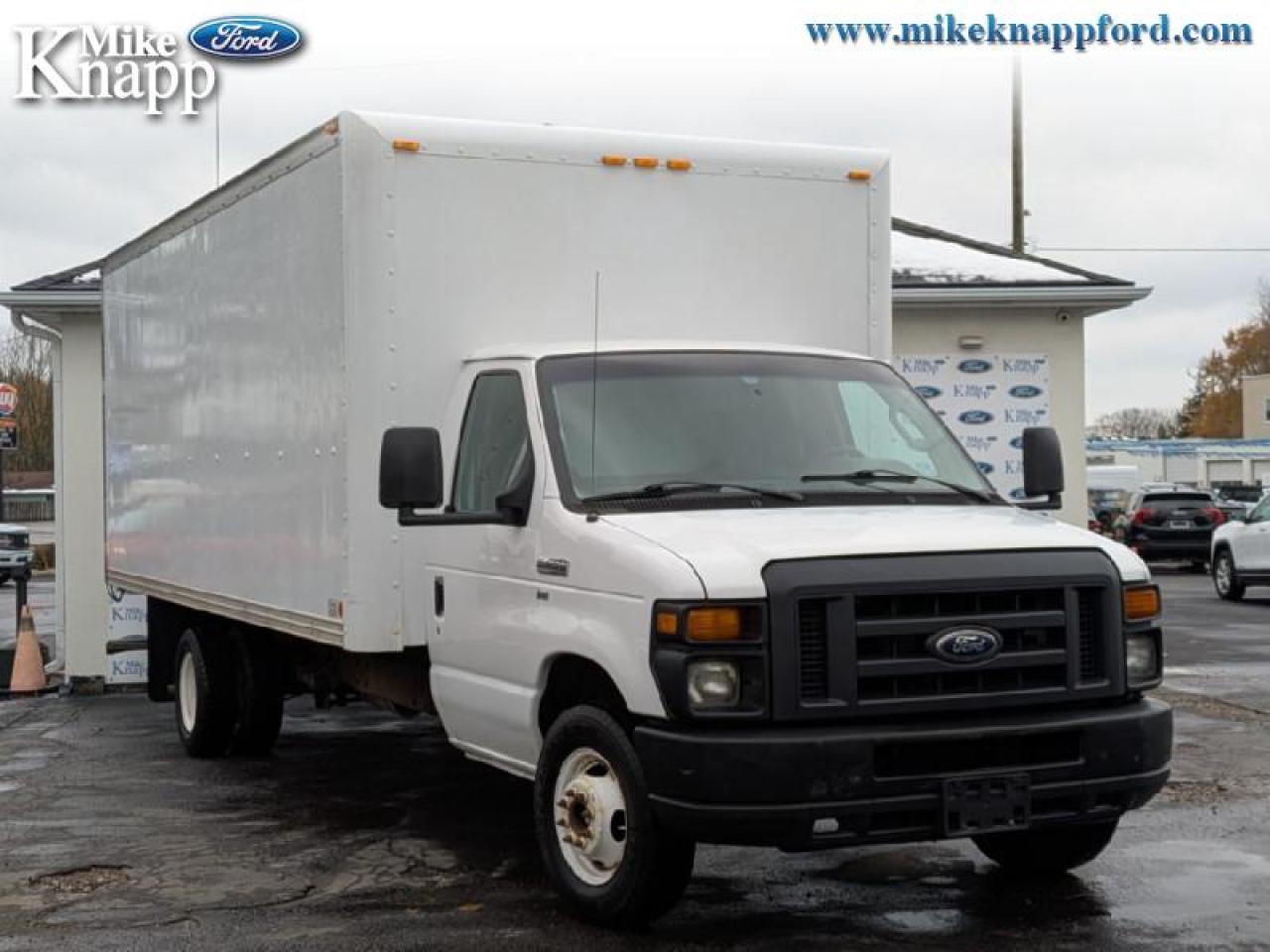 2016 Ford Econoline Commercial Cutaway Base Photo