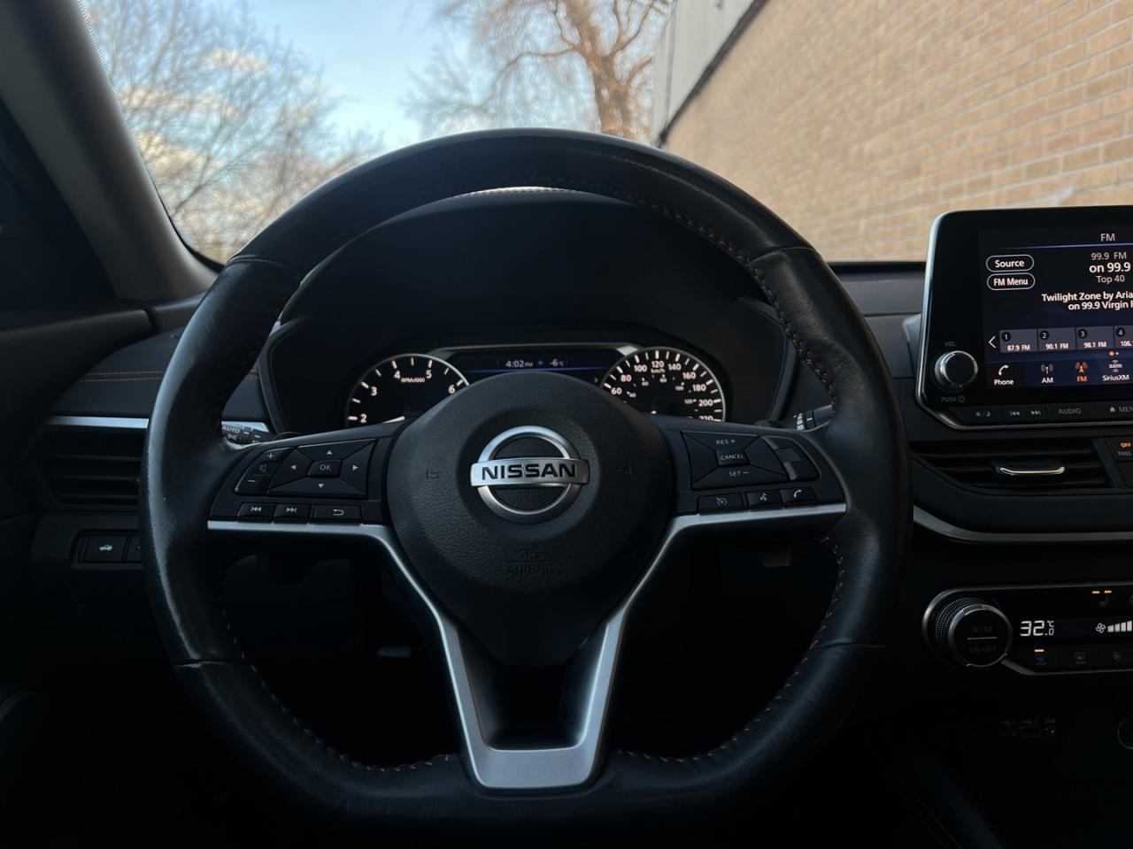 2022 Nissan Altima SR AWD MIDNIGHT   Leather   Navi   Sunroof Photo