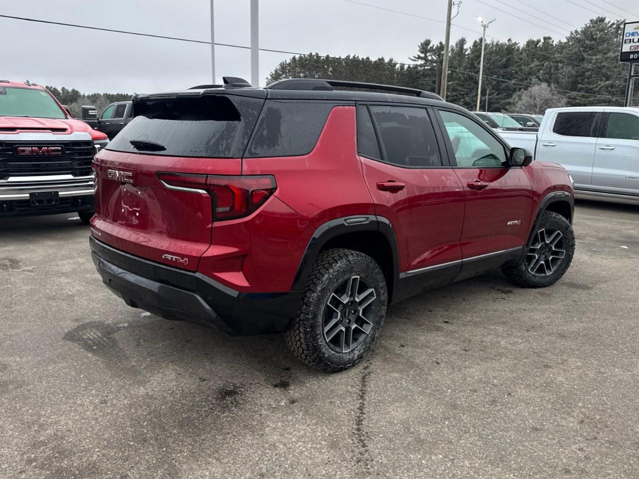 2026 GMC Terrain AWD AT4 Photo4