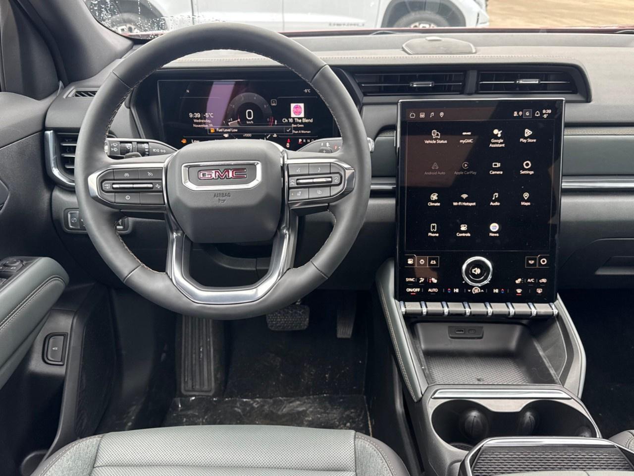 2026 GMC Terrain AWD AT4 Photo