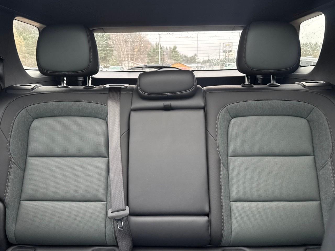 2026 GMC Terrain AWD AT4 Photo