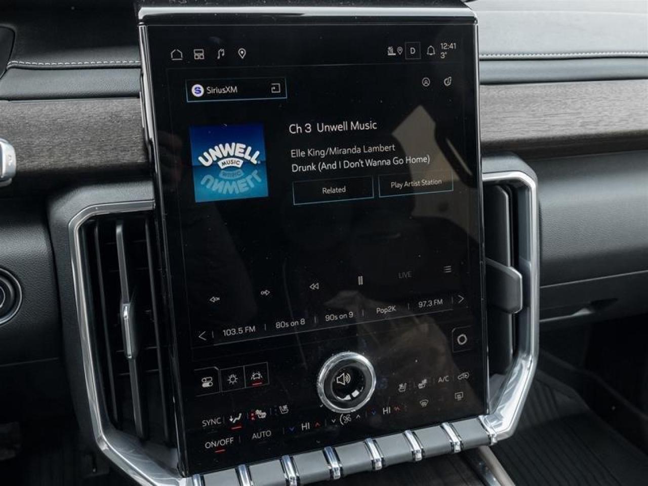 2026 GMC Acadia Denali Ultimate 4dr All-Wheel Drive Photo