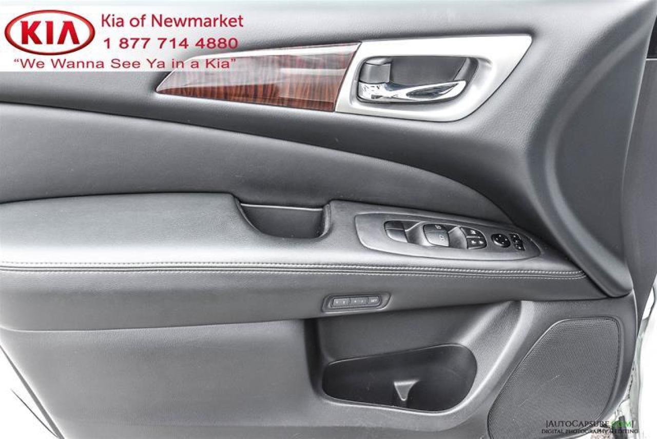 2016 Nissan Pathfinder SL 4dr 4x4 Photo