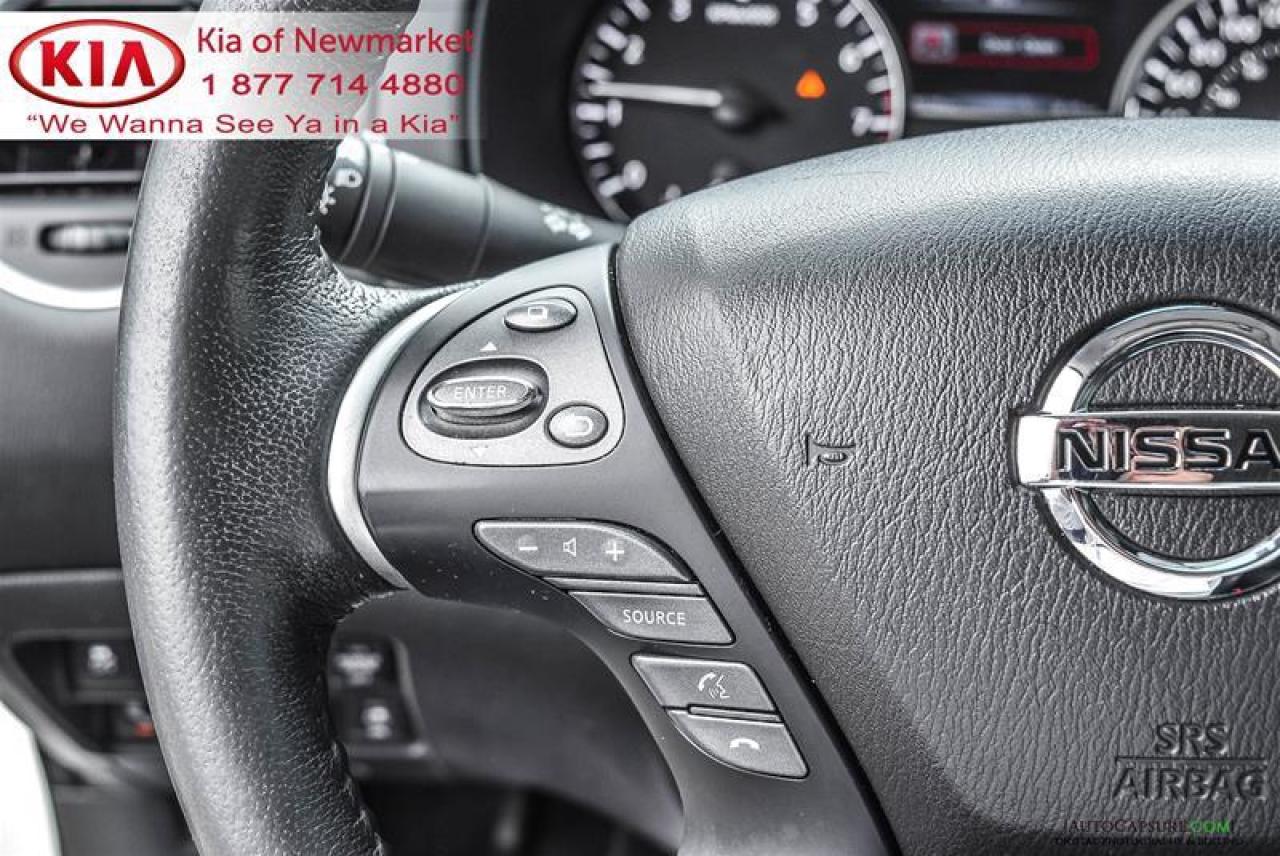 2016 Nissan Pathfinder SL 4dr 4x4 Photo