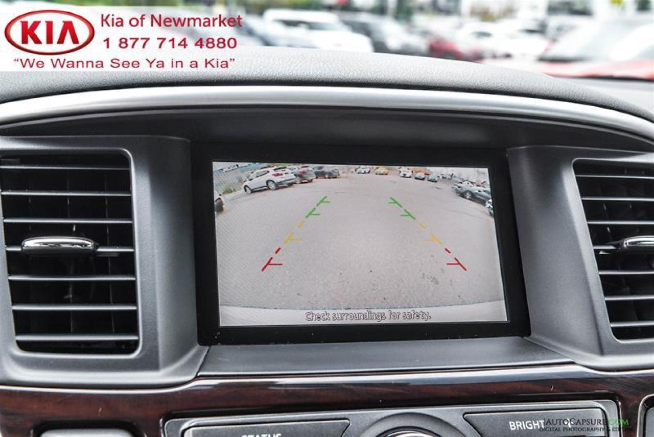 2016 Nissan Pathfinder SL 4dr 4x4 Photo