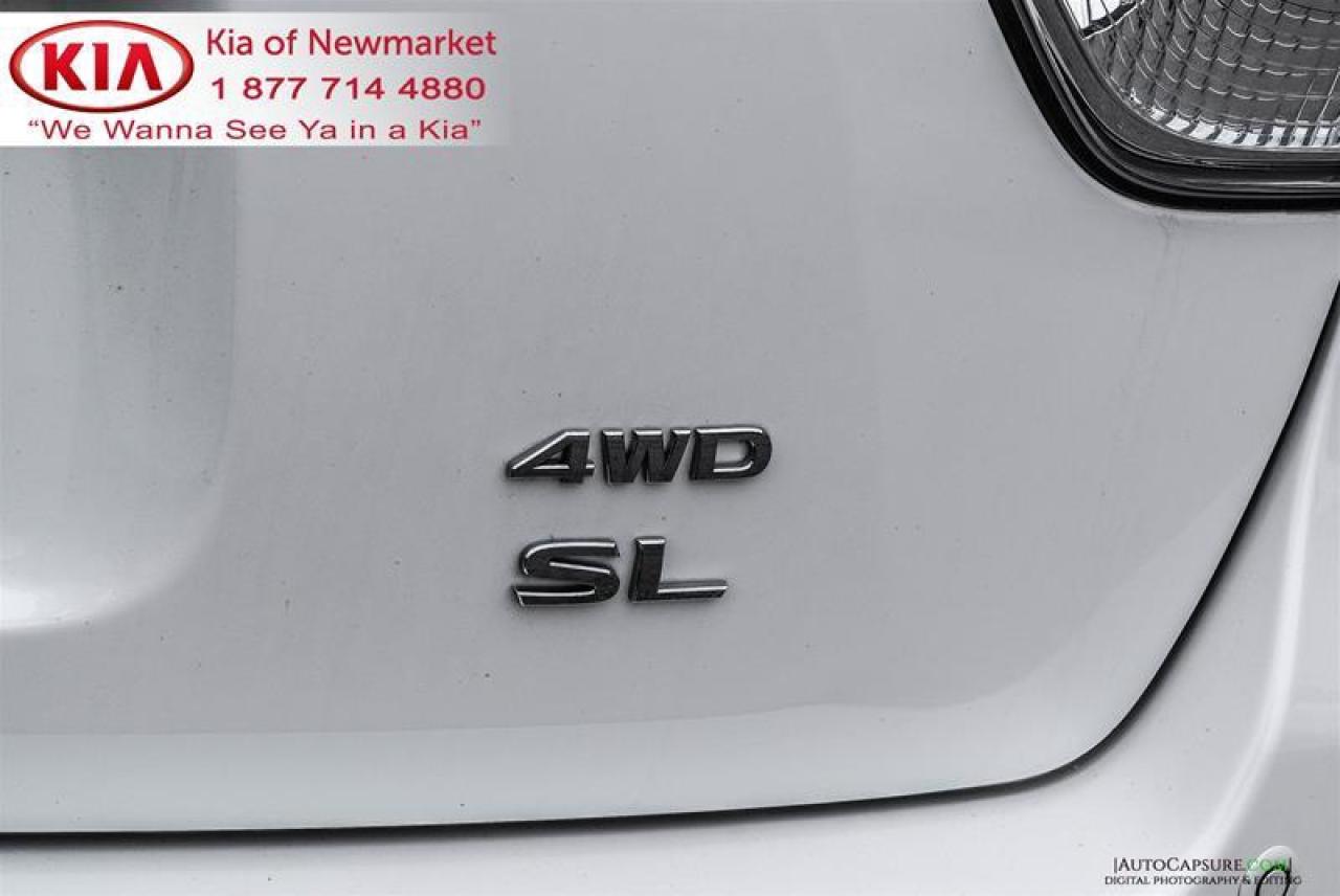 2016 Nissan Pathfinder SL 4dr 4x4 Photo