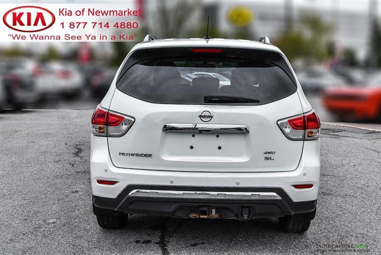 2016 Nissan Pathfinder SL 4dr 4x4 Photo