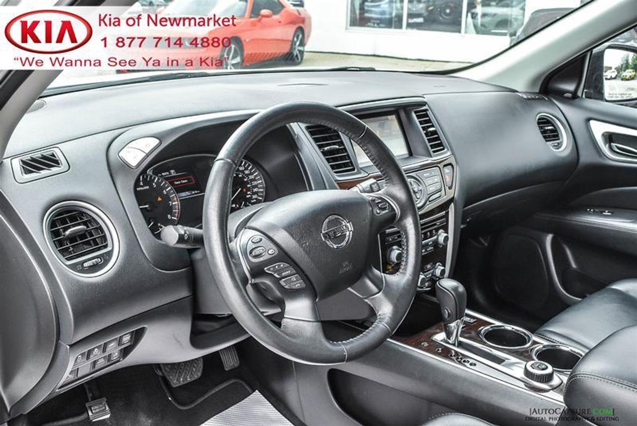 2016 Nissan Pathfinder SL 4dr 4x4 Photo