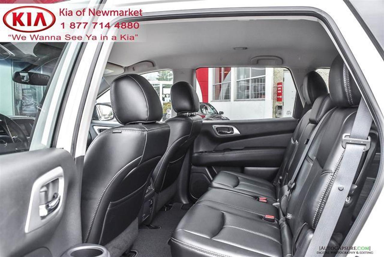 2016 Nissan Pathfinder SL 4dr 4x4 Photo
