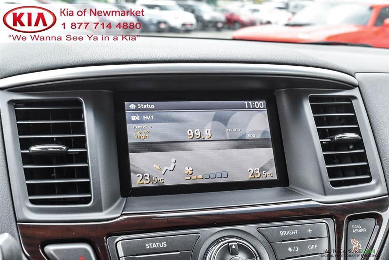 2016 Nissan Pathfinder SL 4dr 4x4 Photo