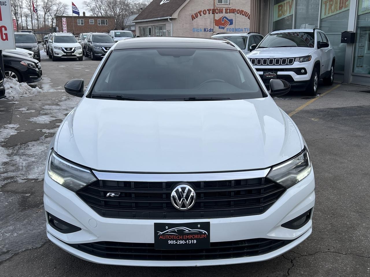 2020 Volkswagen Jetta Highline R Line   Htd Rear Seats   Amb Light   Sun Photo4