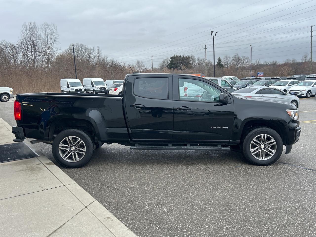 2022 Chevrolet Colorado Crew Cab 141 LT   Clean Carfax Photo