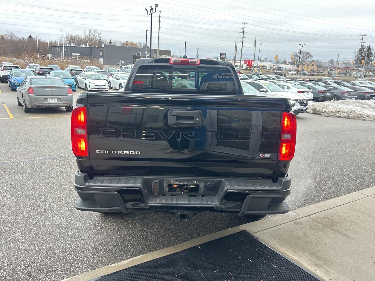 2022 Chevrolet Colorado Crew Cab 141 LT   Clean Carfax Photo3
