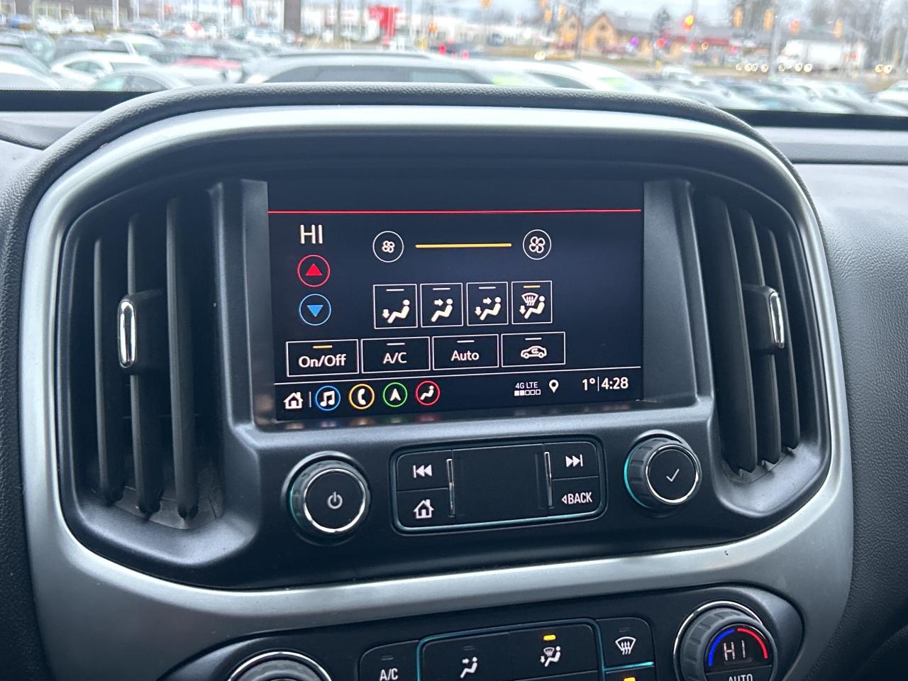 2022 Chevrolet Colorado Crew Cab 141 LT   Clean Carfax Photo