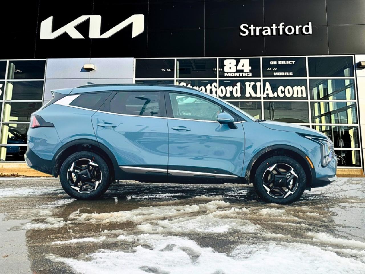 2026 Kia Sportage EX AWD Photo4