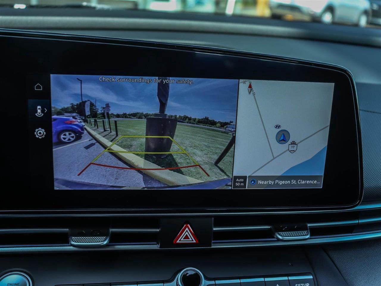 2025 Hyundai Elantra Luxury 4dr Sedan Photo