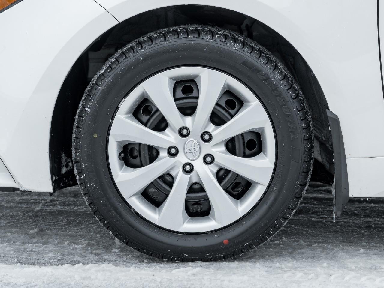 2021 Toyota Corolla LE 4DR SEDAN Photo