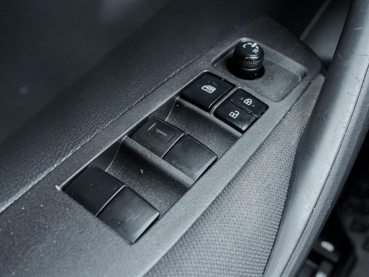 2021 Toyota Corolla LE 4DR SEDAN Photo