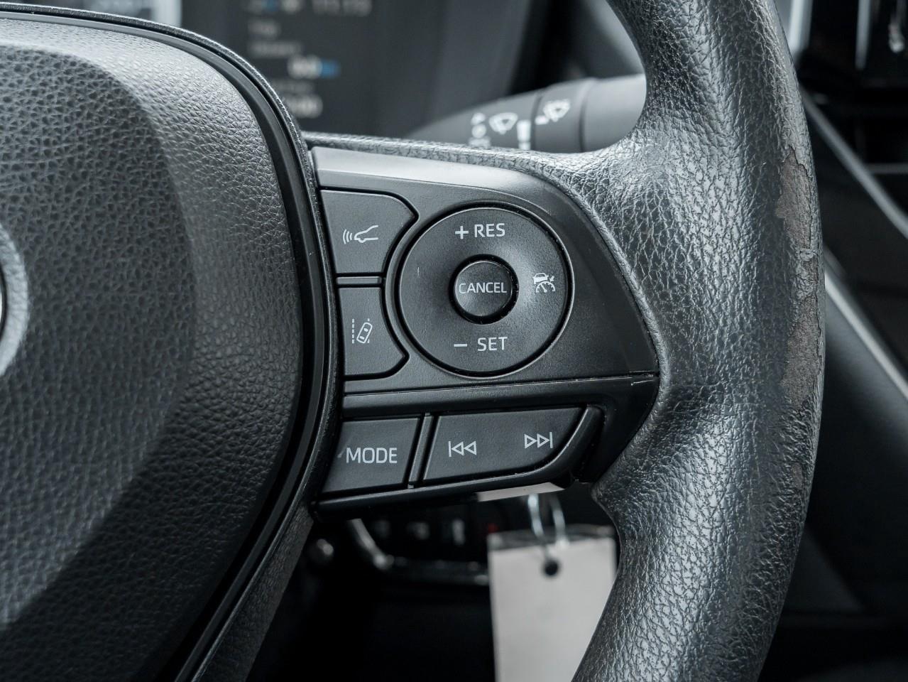 2021 Toyota Corolla LE 4DR SEDAN Photo