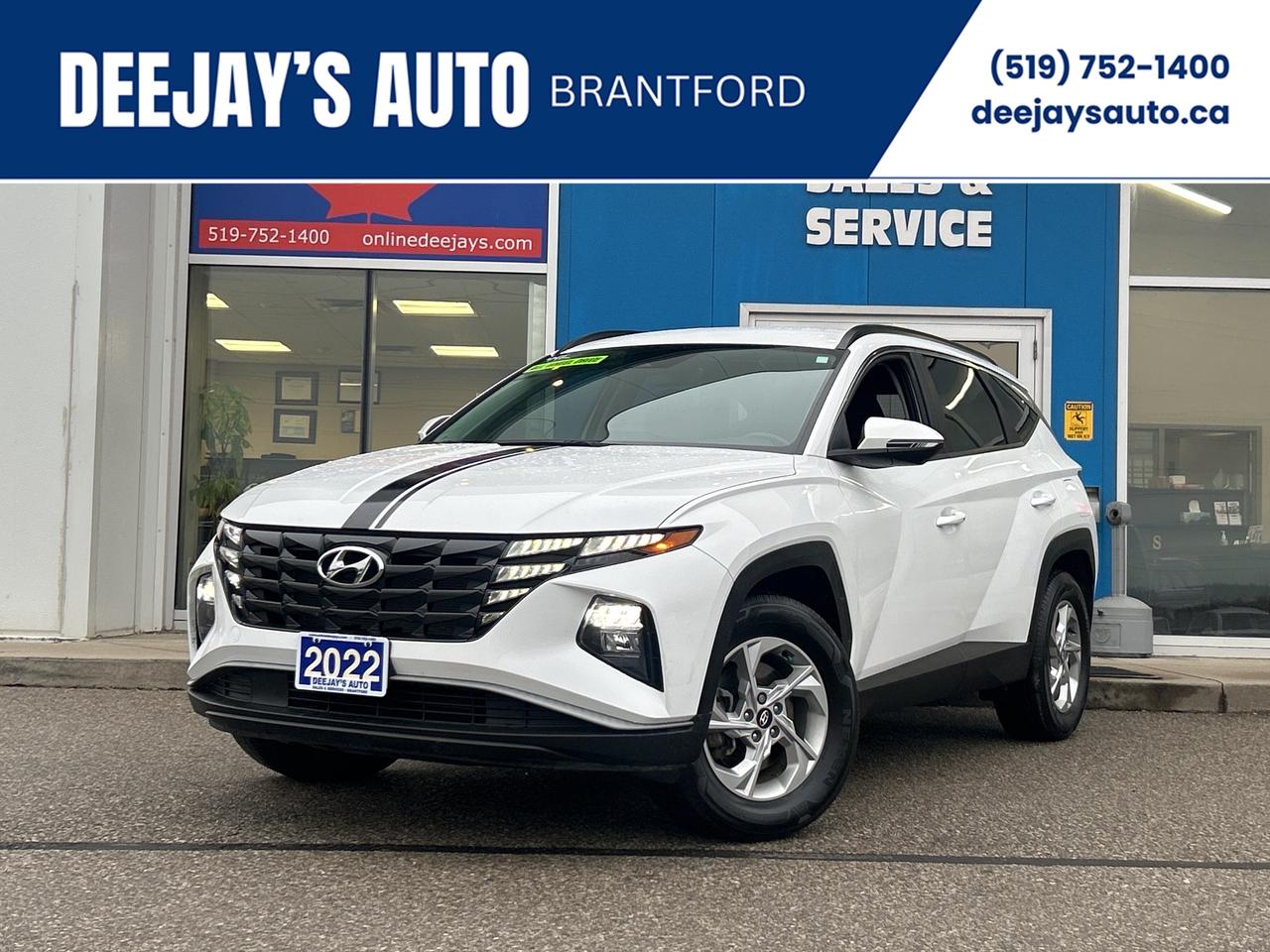 2022 Hyundai Tucson Preferred   Factory Warranty   Clean Carfax Photo0