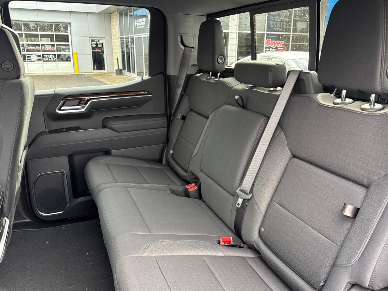 2026 GMC Sierra 1500 Crew Cab Short Box 4-Wheel Drive Elevation Photo