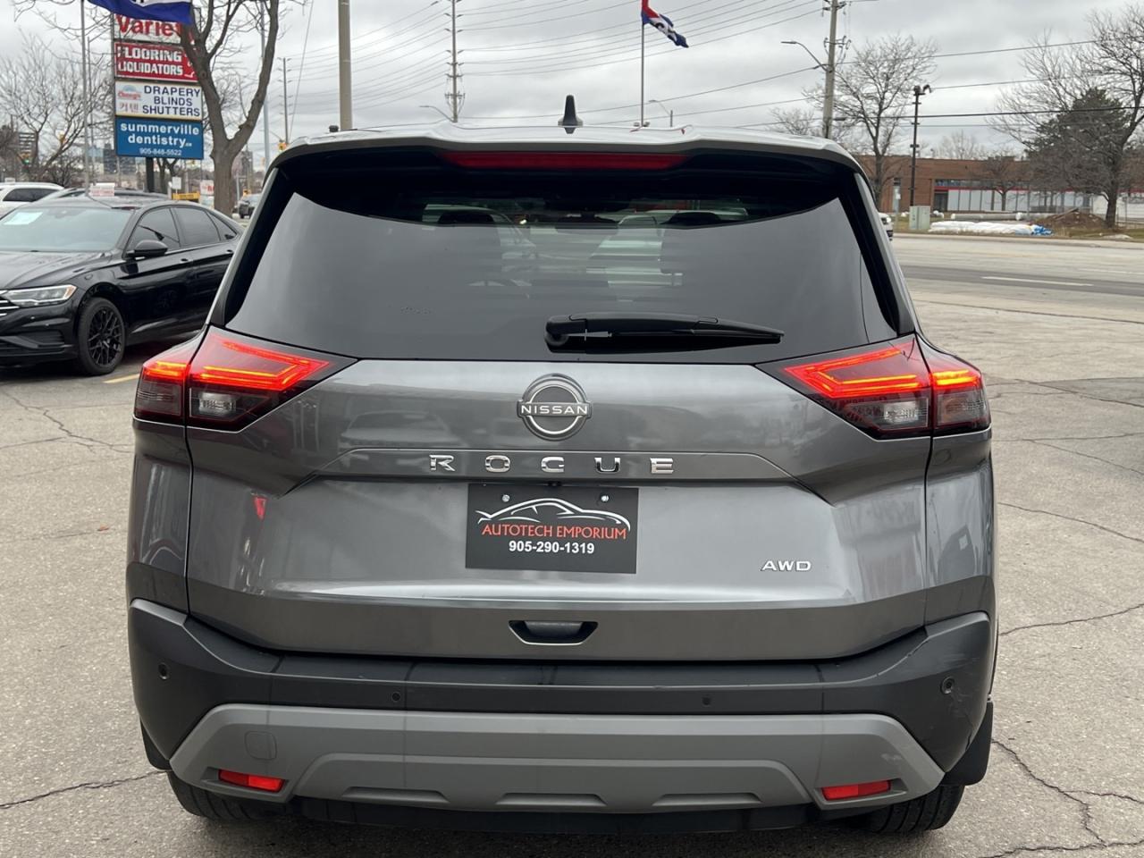 2022 Nissan Rogue S AWD   Heated Seats   Dual Climate   Push Start Photo