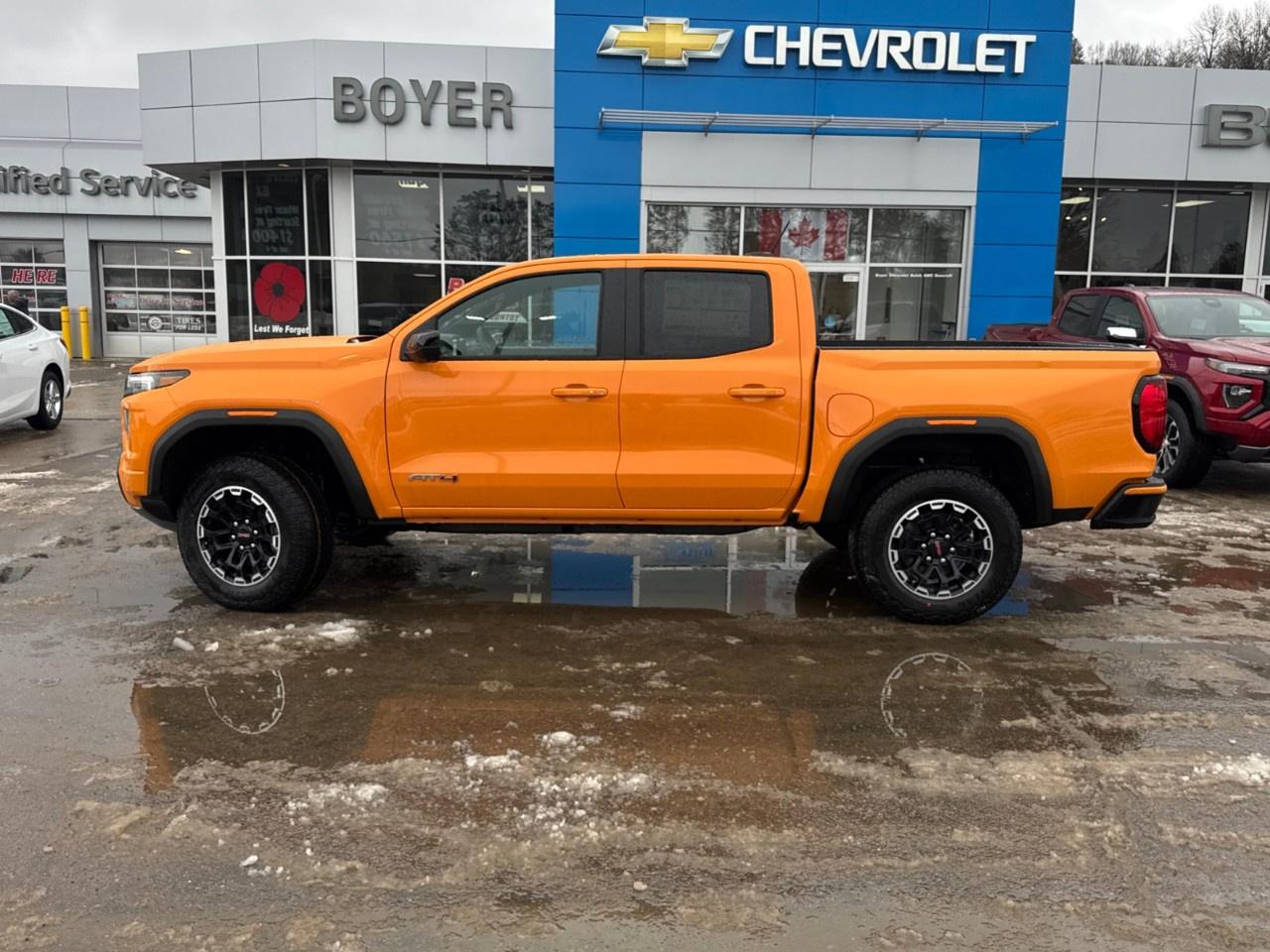 2026 GMC Canyon Crew Cab Short Box 4-Wheel Drive AT4 Photo